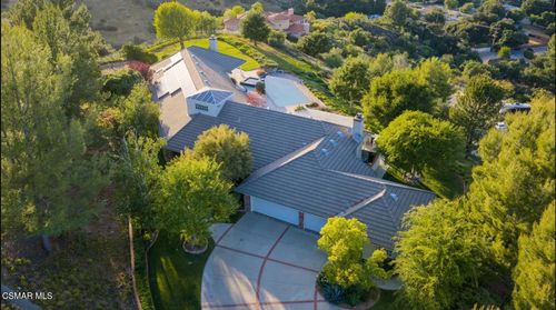 24525 Desert Ave, Newhall, CA, 91321-1853 | Card Image