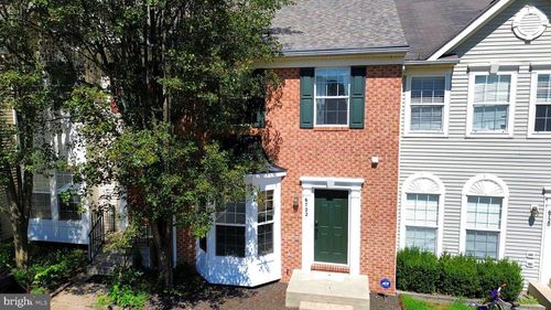 6722 Emmanuel Ct, GAINESVILLE, VA, 20155-1492 | Card Image