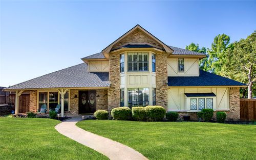 320 Blue Quail Ct, Bedford, TX, 76021-3229 | Card Image