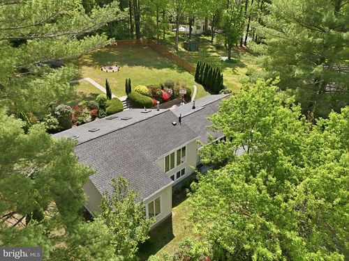10929 Howland Dr, RESTON, VA, 20191-4903 | Card Image