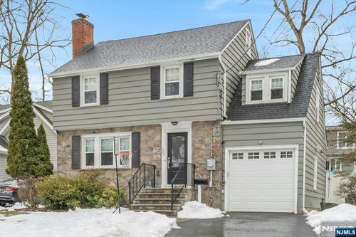 177 Chestnut Dr, Wayne, NJ, 07470-5627 | Card Image