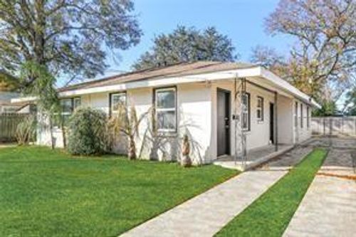 214 Claiborne Ct, Jefferson, LA, 70121-3611 | Card Image