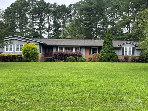 135 Devon Dr, Salisbury, NC, 28147-7843 | Card Image