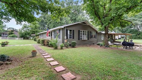 167 Tuscaloosa Ave, Berry, AL, 35546-2006 | Card Image