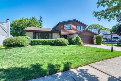 910 W White Oak St, Arlington Heights, IL, 60005-3029 | Card Image
