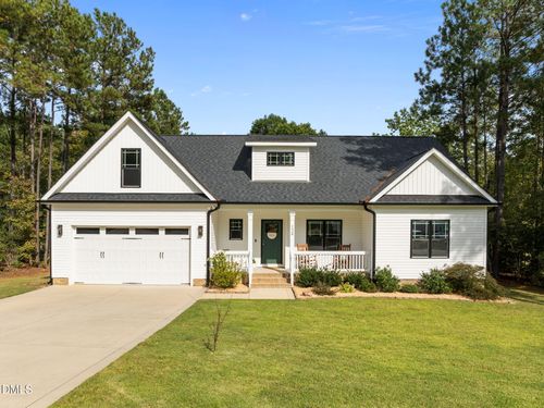 124 Shagbark Ln, Zebulon, NC, 27597-9729 | Card Image