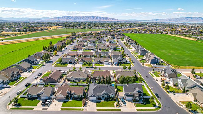 Bird's eye view with a residential view and a mountain view | Image 65