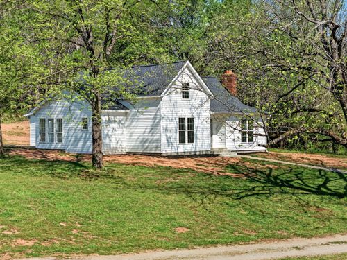 1032 Poplar Hill Rd, Prospect, TN, 38477-6011 | Card Image