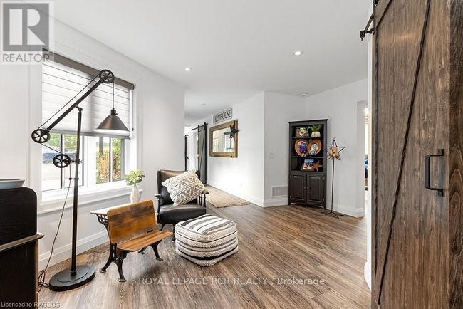 408082 Grey Road 4, House other with 3 bedrooms, 3 bathrooms and 13 parking in Maxwell ON | Image 11