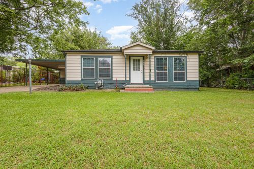 303 E South St, Kaufman, TX, 75142-2460 | Card Image