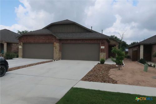1239 Old Fm 306, New Braunfels, TX, 78130-3052 | Card Image