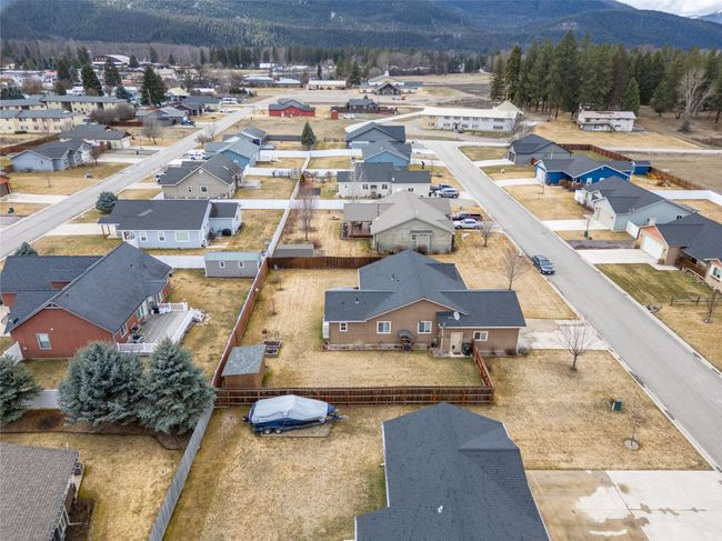 Bird's eye view with a residential view and a mountain view | Image 39