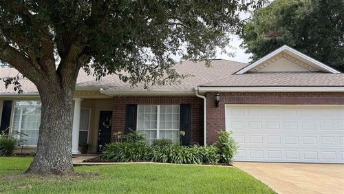 2728 Henderson Bayou Pl, Lake Charles, LA, 70605-2252 | Card Image