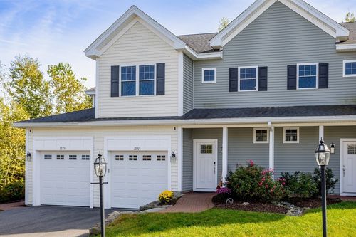 1221-1221 Hazelwood Way, Clinton, MA, 01510-3939 | Card Image