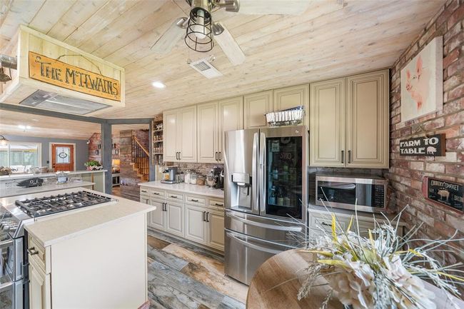 Gourmet enthusiasts will find their haven in the chef's dream kitchen | Image 21