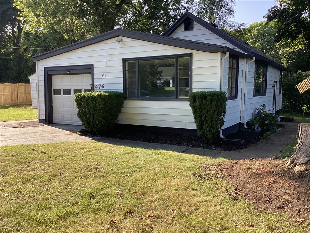 Lake View Ter, Webster, NY 14580