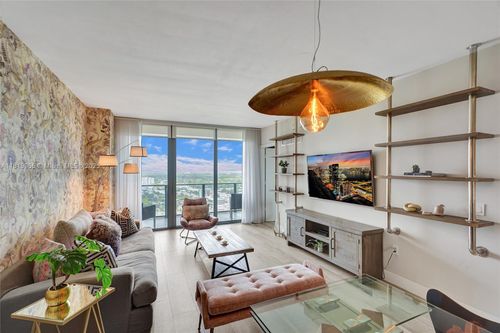 unit-2512-121 Ne 34th St, Miami, FL, 33137-3884 | Card Image