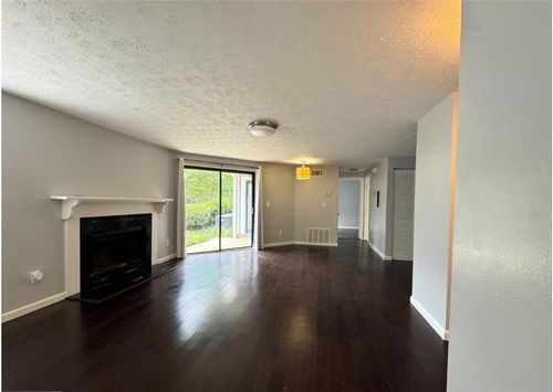 1291 Keys Lake Dr Ne, Brookhaven, GA, 30319-4157 | Card Image