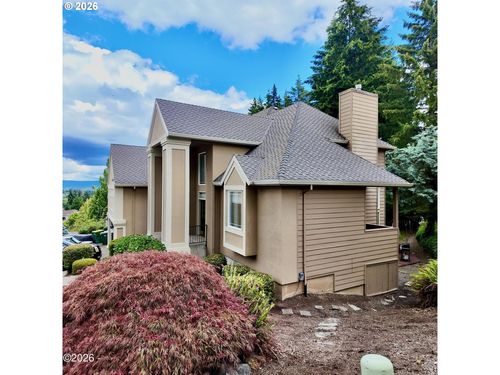 8674 Sw 168th Ave, Beaverton, OR, 97007-6459 | Card Image
