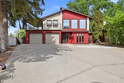 26 Gummow Close, Red Deer, AB, T4P2M3 | Card Image