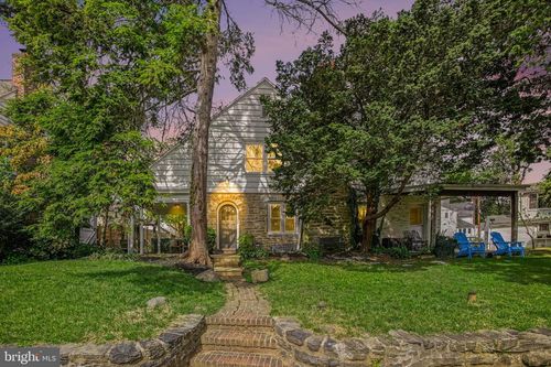 1407 Surrey Ln, WYNNEWOOD, PA, 19096-3819 | Card Image