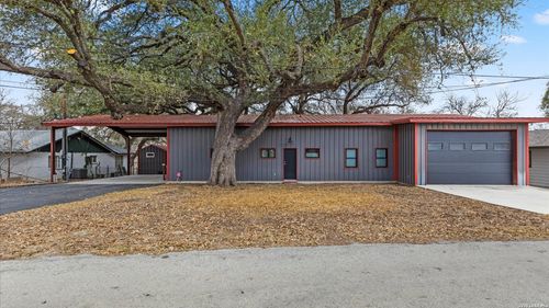 276 Meadow Lake Dr, Seguin, TX, 78155-9780 | Card Image