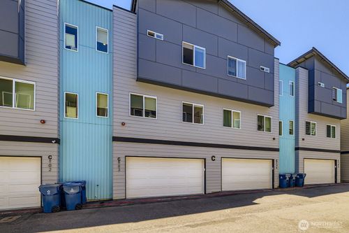 unit-c103-17510 W Main St, Monroe, WA, 98272-1993 | Card Image