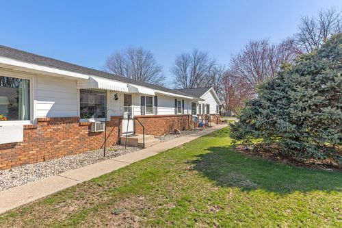 bldg-0-3347 Division Ave, Grandville, MI, 49418-1211 | Card Image
