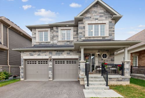 63 Atlantis Dr, Orillia, ON, L3V8L4 | Card Image