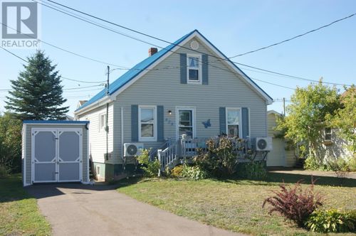 428 Palmer St, Summerside, PE, C1N1W1 | Card Image