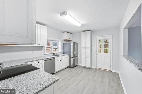 40395 Duke Rd, MECHANICSVILLE, MD, 20659-6059 | Card Image