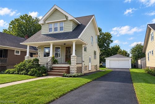 16805 Larchwood Ave, Cleveland, OH, 44135-1219 | Card Image