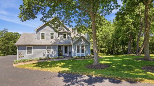 3 Laurel Ct, Galena, IL, 61036-9613 | Card Image