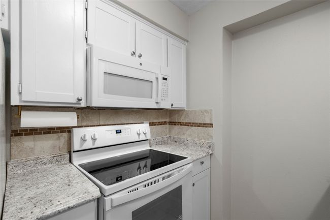 APT-5 - 1905 W Morton St, Townhouse with 3 bedrooms, 2 bathrooms and null parking in Denison TX | Image 7