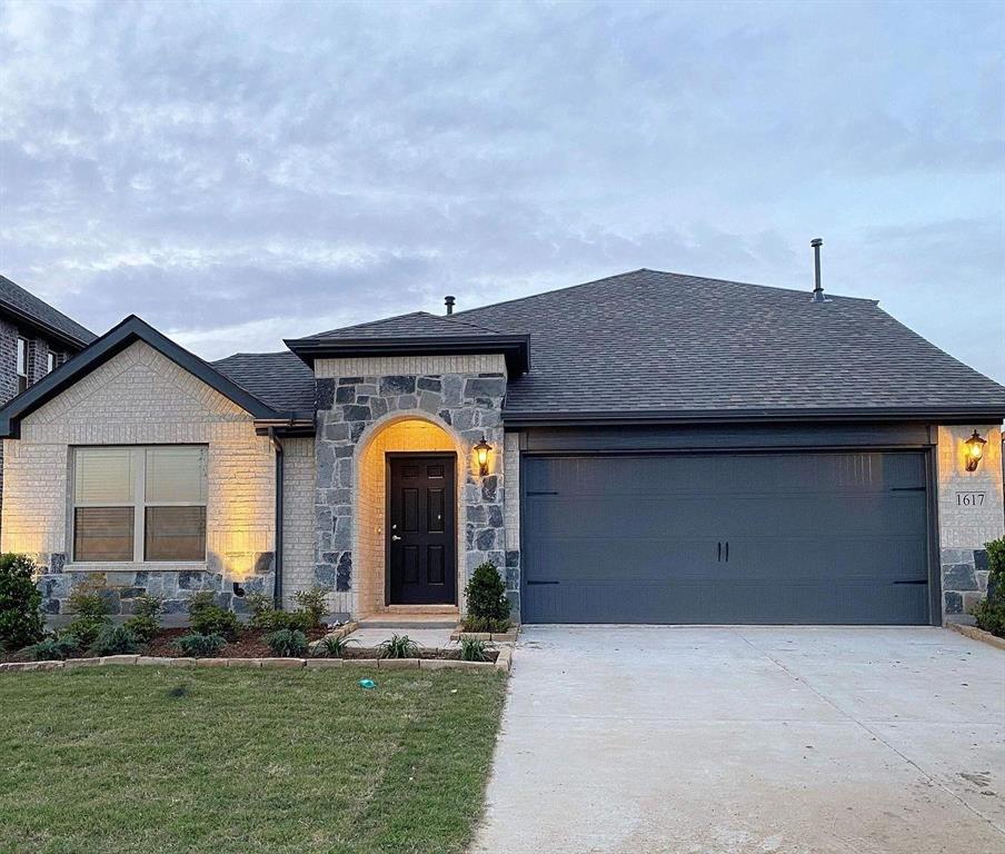 Pleasant Knoll Trl, Aubrey, TX 76227