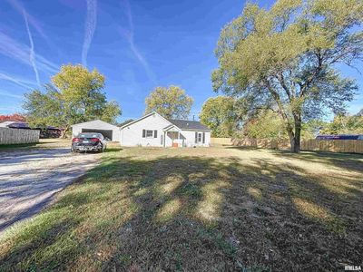 715 8 Th Street, House other with 3 bedrooms, 1 bathrooms and null parking in Colona IL | Image 2