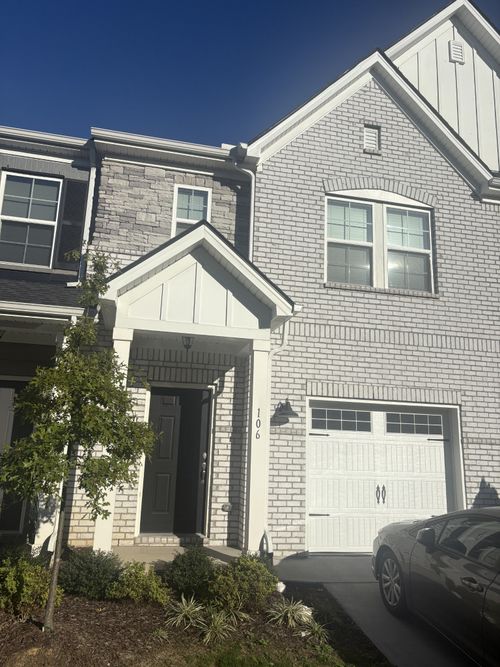 106 Brighton Ln, Lebanon, TN, 37090-2073 | Card Image