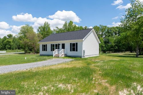 1424 Pony Track Rd, CAMDEN WYOMING, DE, 19934-3125 | Card Image