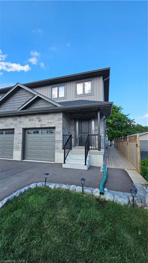 main-60 Clarke St N, Woodstock, ON, N4S7M5 | Card Image