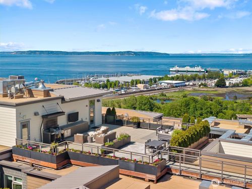 103-50 Pine St, Edmonds, WA, 98020-4202 | Card Image