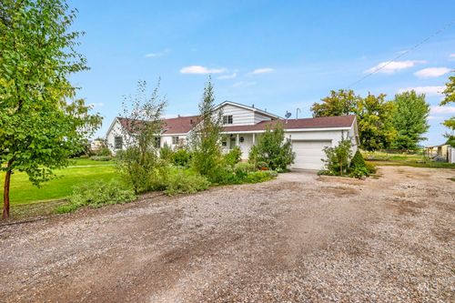 366 W 400 S, Heyburn, ID, 83336-7634 | Card Image