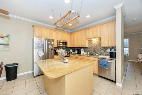 apt-17-4000 Lake Beau Pre Blvd, Baton Rouge, LA, 70820-4265 | Card Image