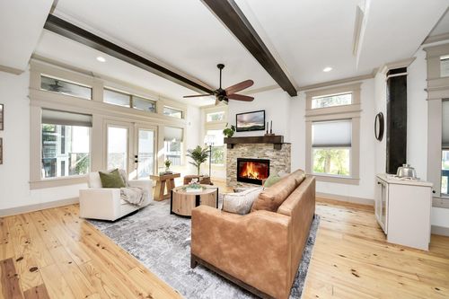 1202 Archer St, Houston, TX, 77009-3121 | Card Image