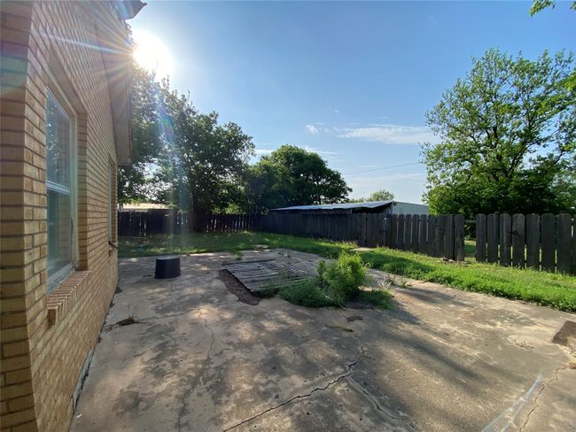 1111 N 5 Th St, House other with 3 bedrooms, 2 bathrooms and null parking in Haskell TX | Image 16
