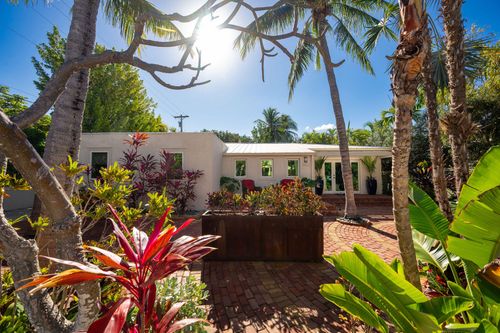 1422 Patricia St, Key West, FL, 33040-5033 | Card Image