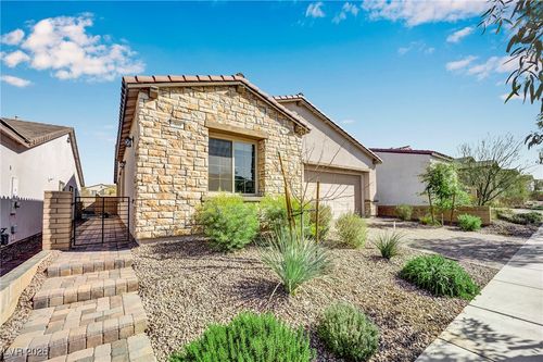 369 Old Erie Pl, Henderson, NV, 89011-5643 | Card Image