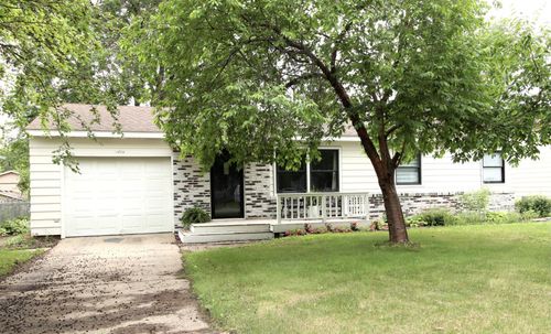 1303 18th St S, Saint Cloud, MN, 56301-5622 | Card Image