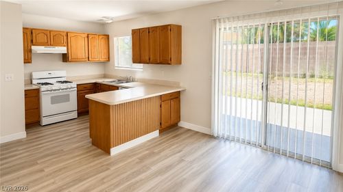 4417 E Ogden Ave, Las Vegas, NV, 89110-4648 | Card Image