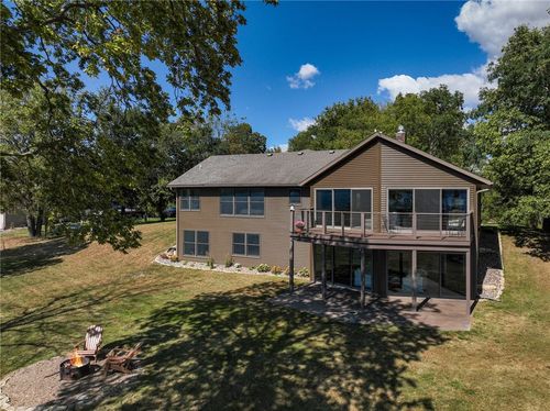 7 3rd St, Pepin, WI, 54759-9623 | Card Image