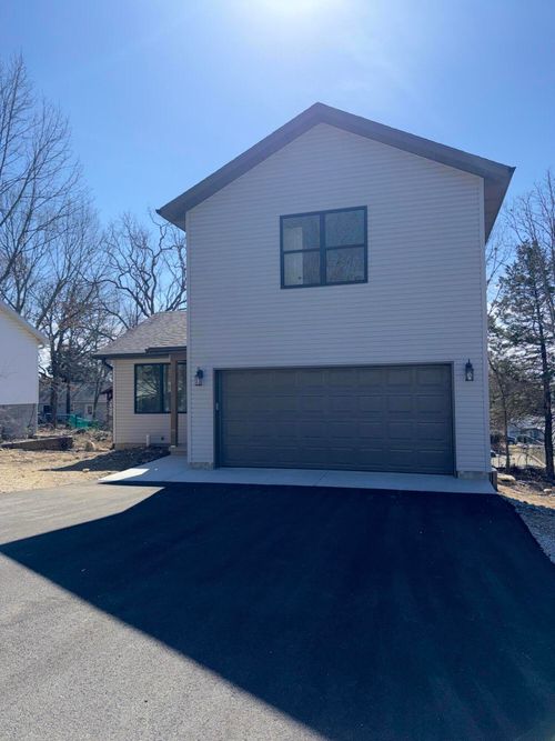 121 Shawn Rd, Kirbyville, MO, 65679-8377 | Card Image